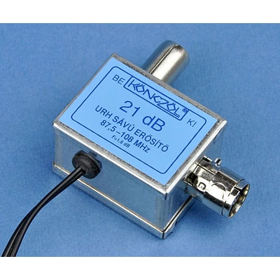 KIFUTOTT URH sávú erősítő 87,5-108 MHz 21 dB 