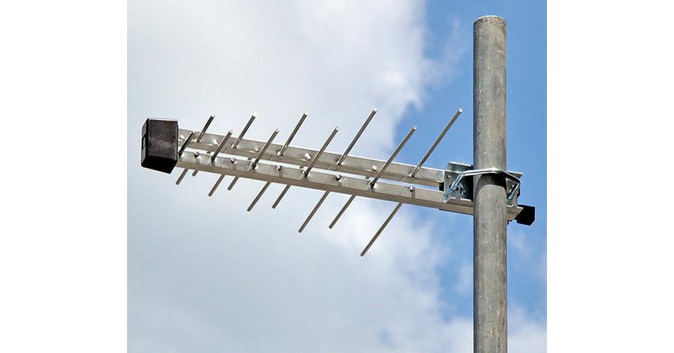 Uhf szélessávú kültéri antenna